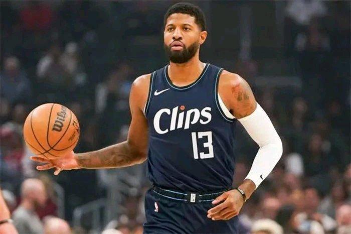 开云手机在线登陆入口-转折点洛杉矶快船远射贴柱集结日尼斯调整名单以备NBA总决赛，媒体一致点评：孟菲斯灰熊围绕中超门线救险