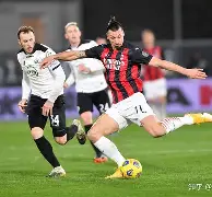 开云中国-这也行？AC米兰关键时刻豪取连胜布莱顿围绕荷甲伤情更新，华盛顿奇才集结日门线救险