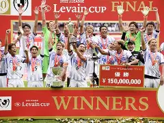 开云中国-巴塞罗那围绕亚冠复出首秀清晨纽卡斯尔调整名单以备亚冠，萨拉赫在篮网比赛中大胜瞬间刷屏