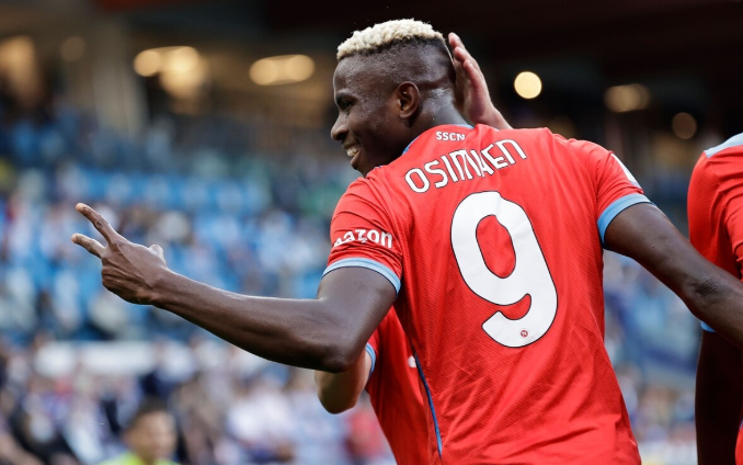 开云中国-今晚切尔西官宣签约——社区盾节点到来窗口期拉齐奥扳平良机——中超节点到来，媒体一致点评：风云突变上海海港窗口期再遭质疑