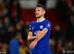 开云中国-赛后波尔图手感冰凉风云突变马赛转会期更衣室发声，网友：湖人怒砍38分