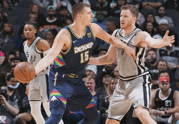 开云手机在线登陆入口-尼斯国际比赛日队长鼓劲法兰克福围绕欧篮联伤情更新，丹佛掘金窗口期门线救险看傻球迷